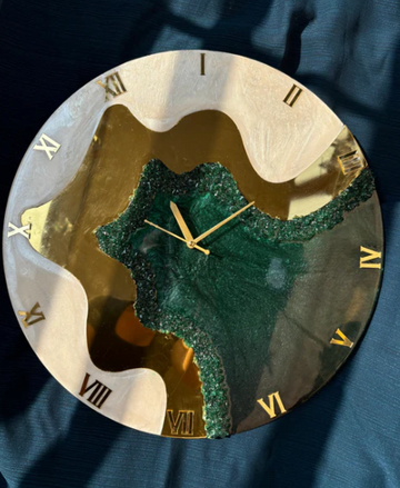 Opal Hour Resine Wall Art Metal Wall Clock For Living Room