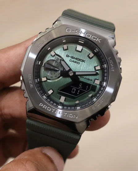 GM 2100 GREEN METAL BODY